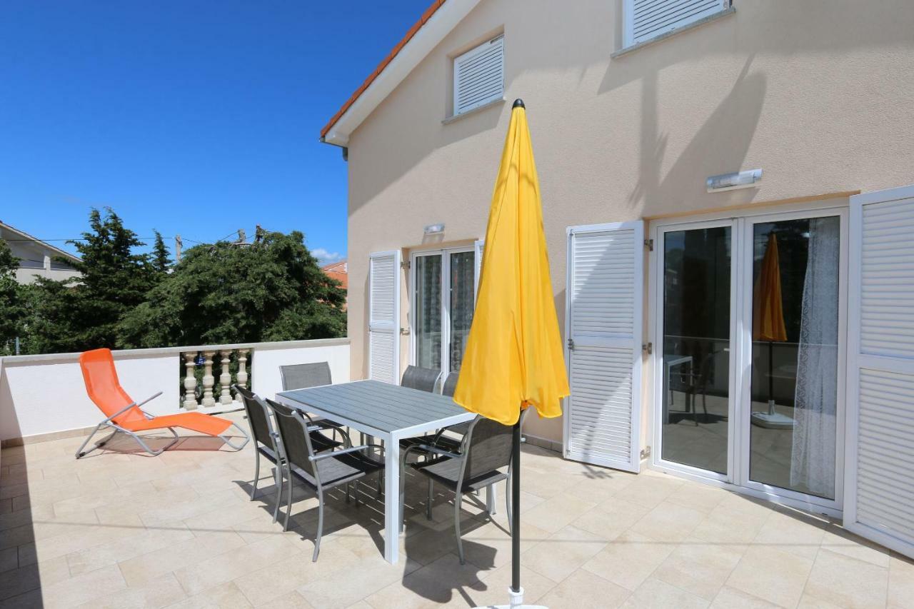 Mihalic Apartament Šilo